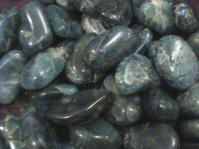 Tumbled Stone - Blue Apatite [Small]